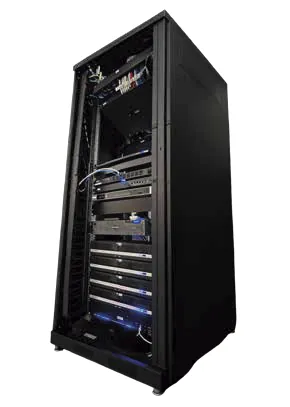 Gabinete de servidores tipo rack.